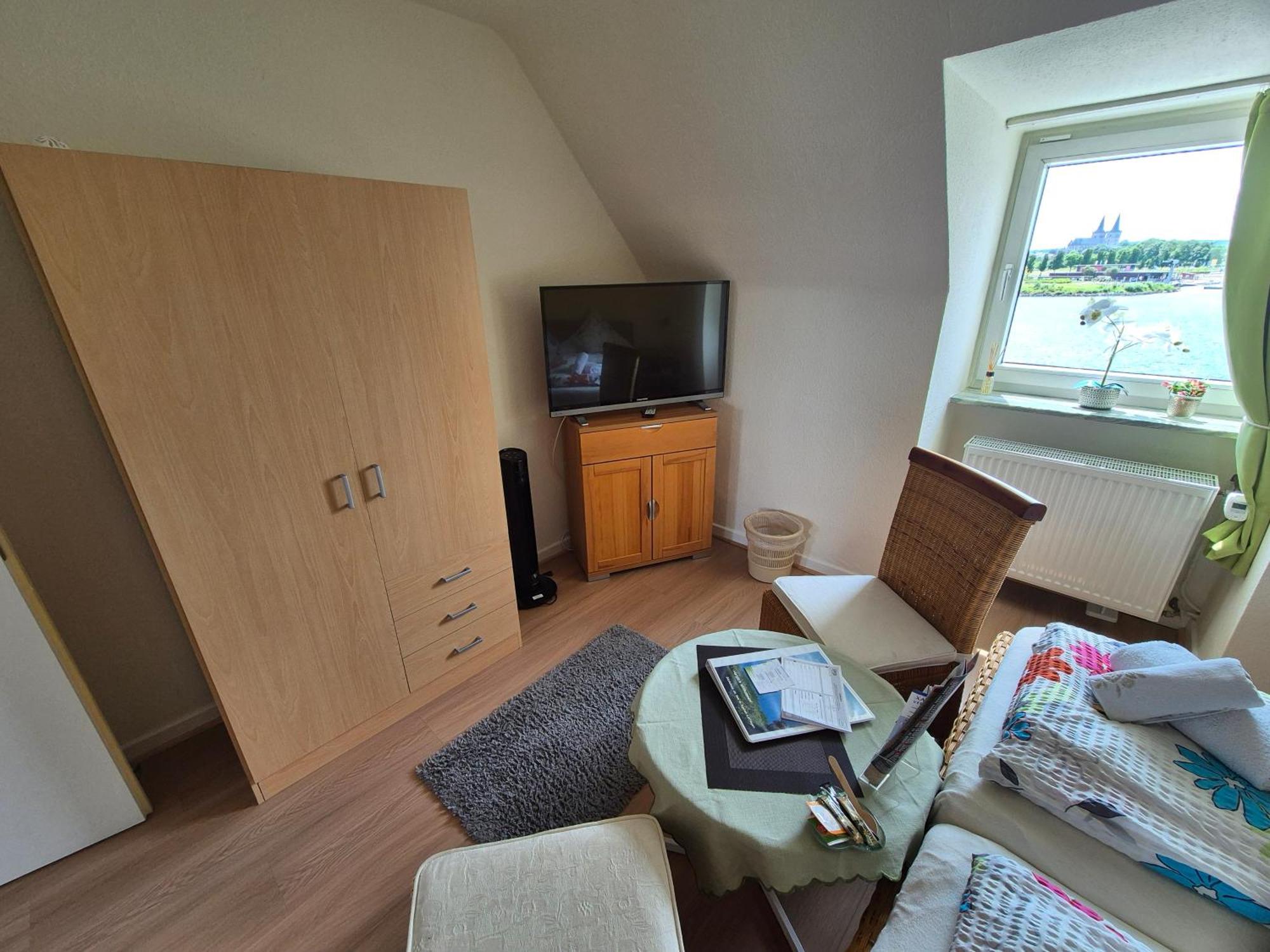 Double Room Lake View