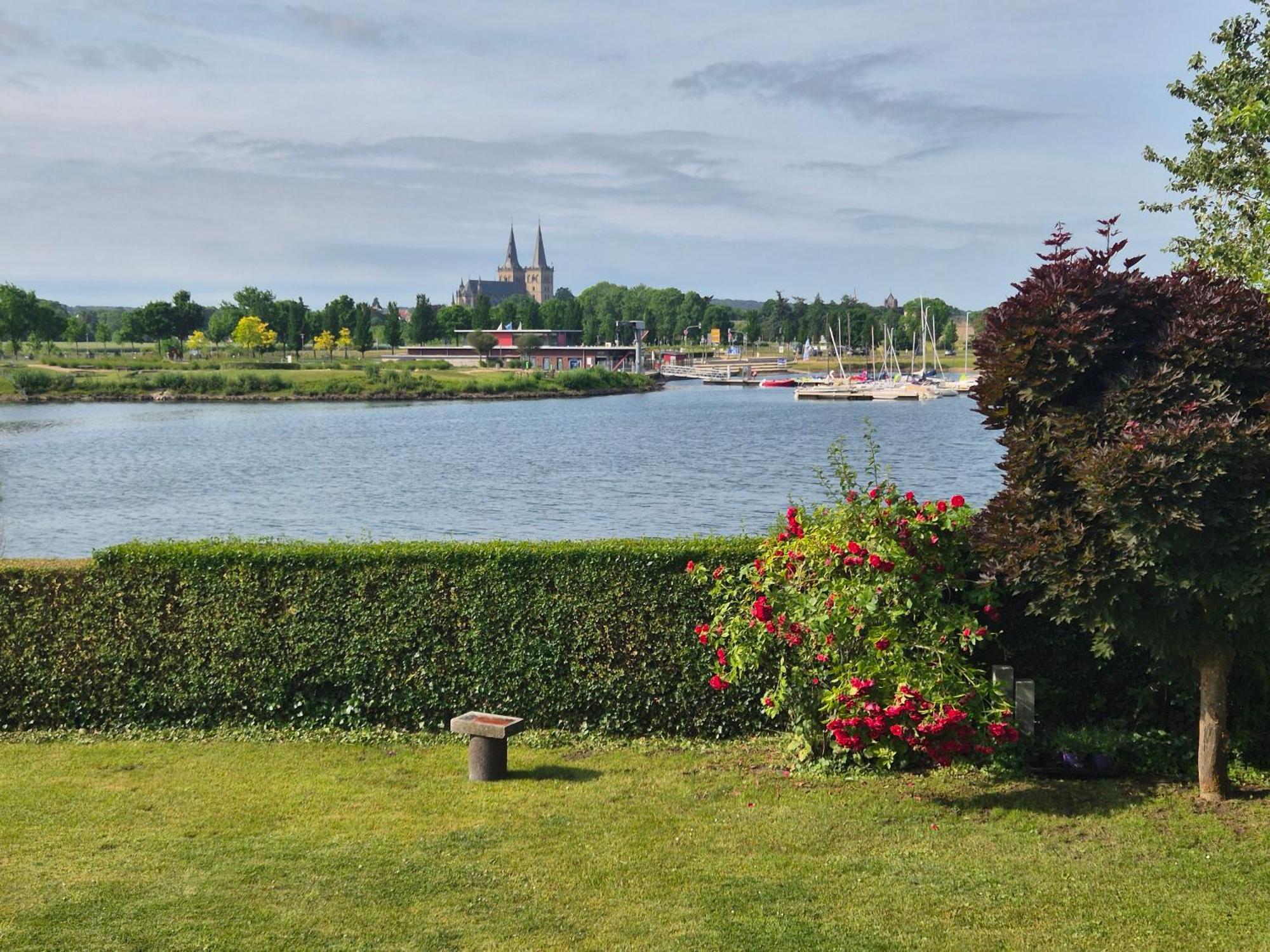Double Room Lake View